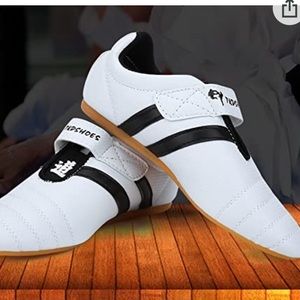 Stretch Thicken Oxford Lightweight Boxing  Taekwondo Shoes/45